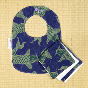 Bavoir et Lingettes Koï verts