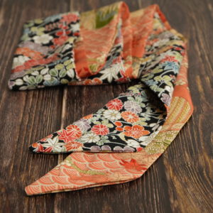 Ceinture upcyclée en soie de kimono