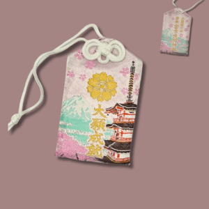 Omamori FujiSan Pagode rose